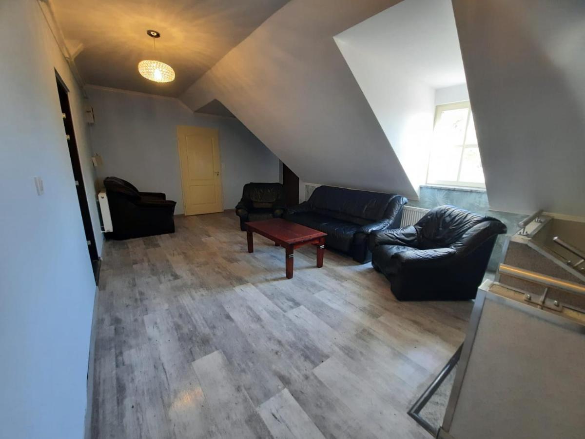 Borostyan Panzio Bed and Breakfast Debrecen Buitenkant foto
