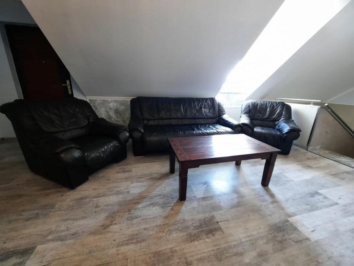 Borostyan Panzio Bed and Breakfast Debrecen Buitenkant foto