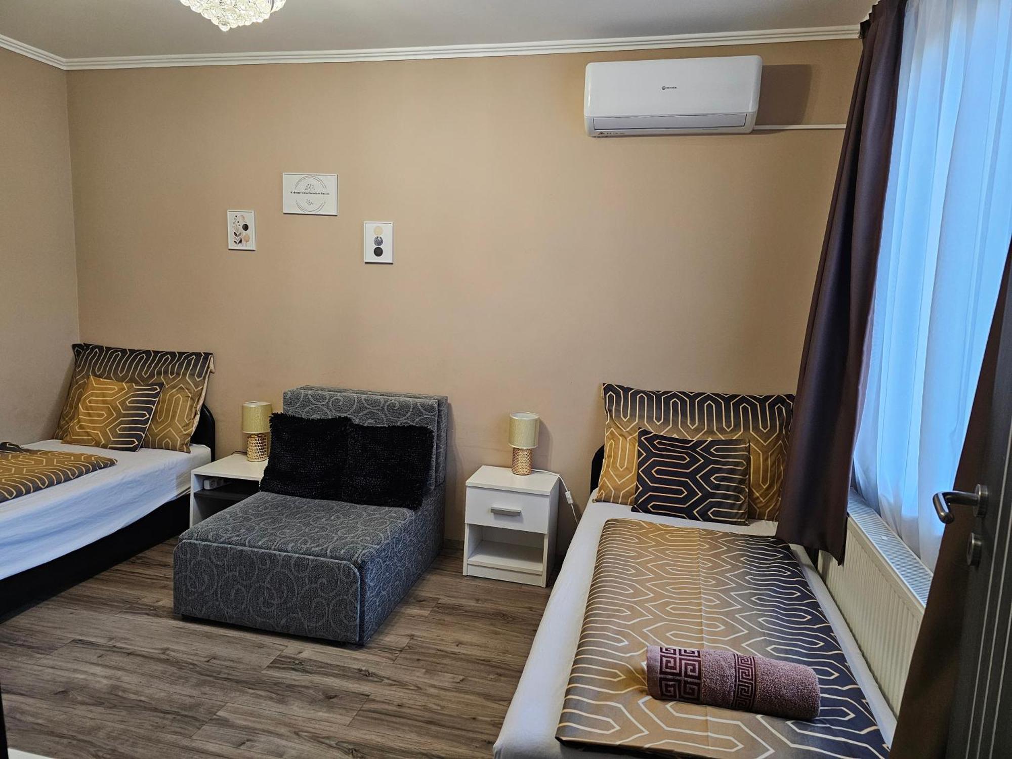 Borostyan Panzio Bed and Breakfast Debrecen Buitenkant foto