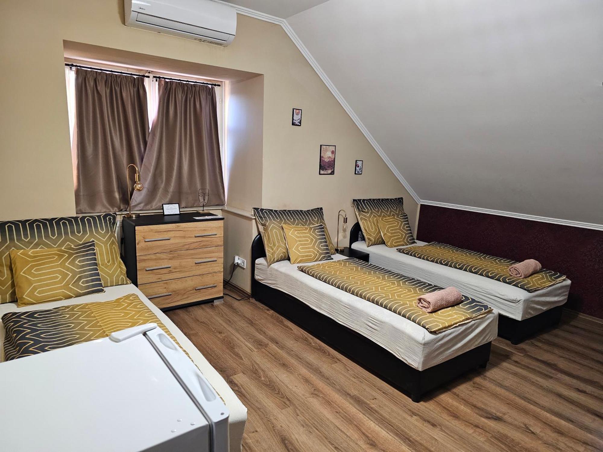 Borostyan Panzio Bed and Breakfast Debrecen Buitenkant foto